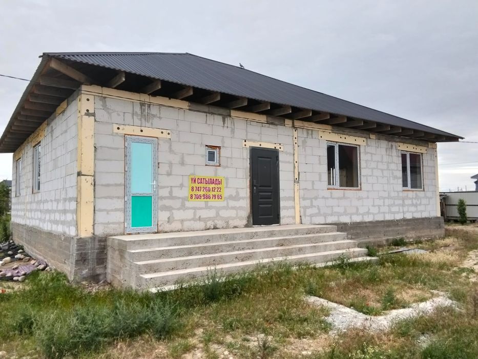 Уй сатылады тез Арада Сауда бар Ынтымак Акан сери 21