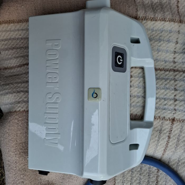 Robot piscina Maytronics Dolphin Supreme m200