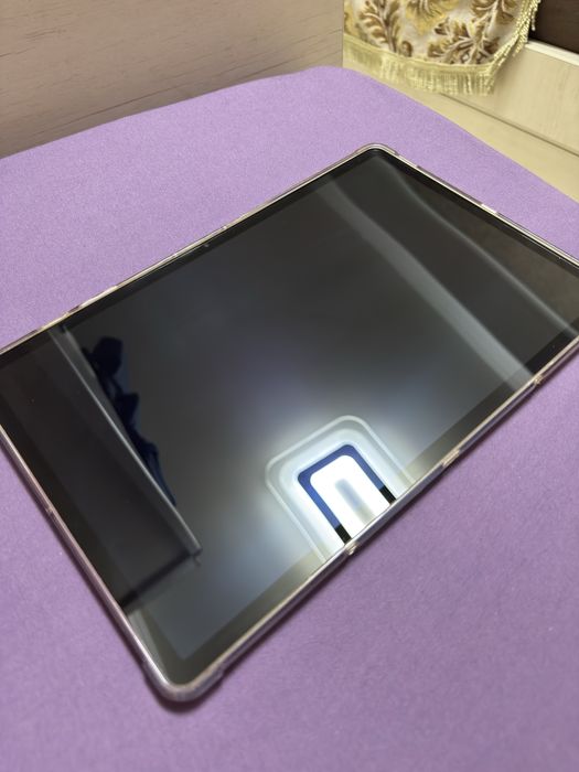 Samsung Galaxy tab S9 plus