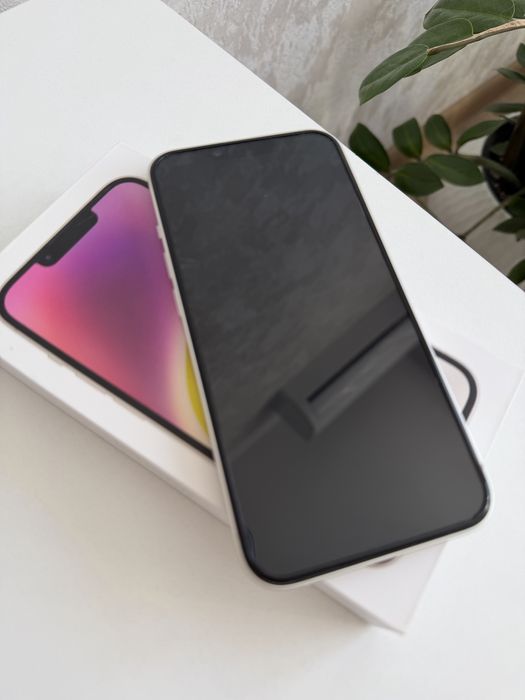 Iphone 14 в идеальном состоянии