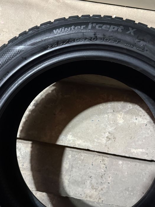 Продаю шины Hankook