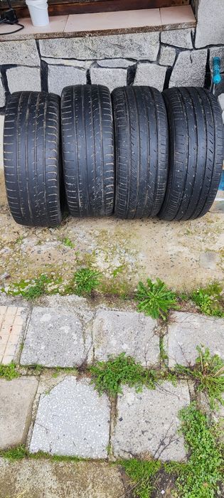 Гуми 255.45.20 киmho-davanti