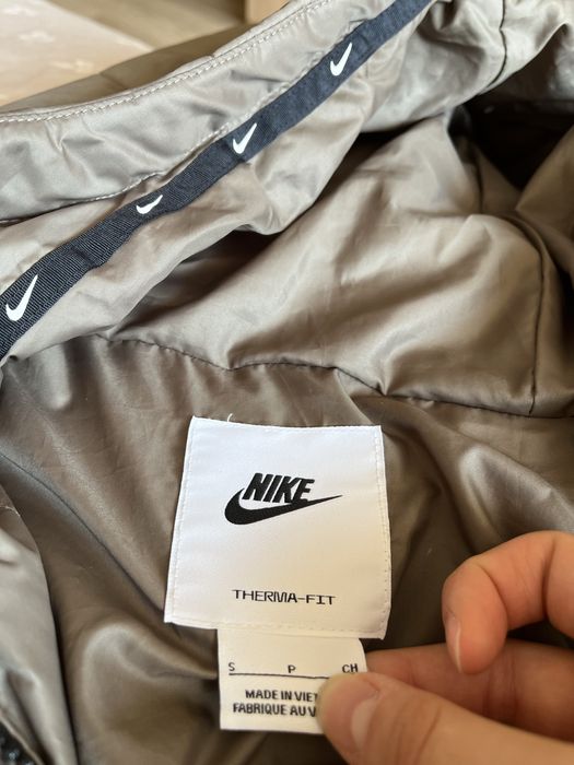Зимно  яке Nike.