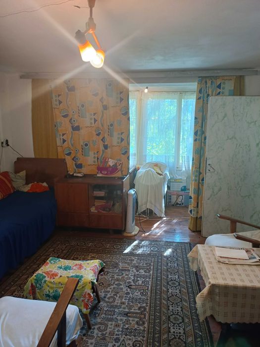 Продава Етаж от къща с.Владая