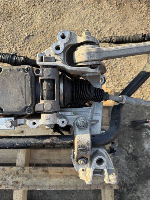 електрическа кормилна рейка Audi A8 D5 4N1423105 / 4N1423055E