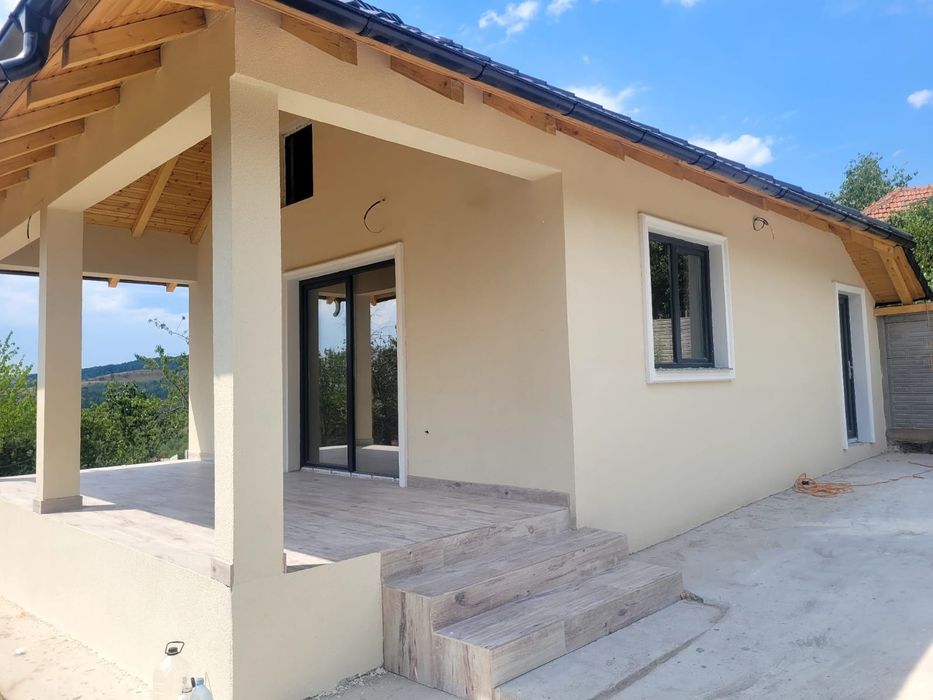 Vand Casa în Colibași