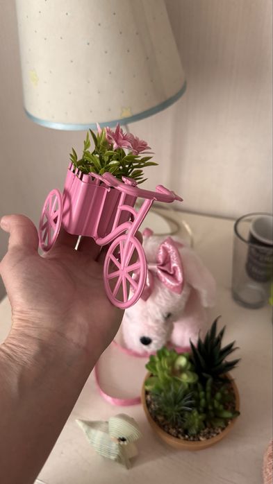 Продам картину, ночник, игрушки и прочее