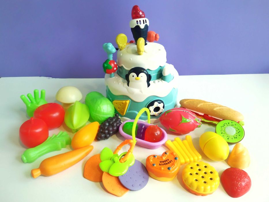 Игрушечные сладости и еда