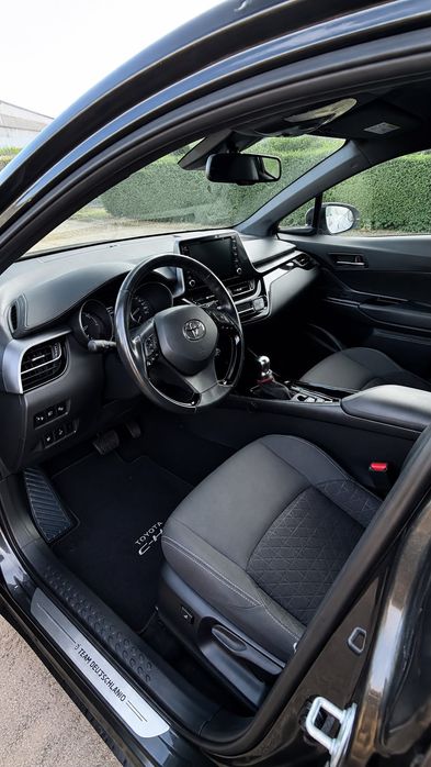 TOYOTA C-HR 2022 — imagine 5