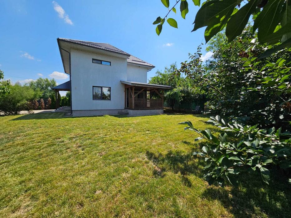 Casa Branesti - ( curte superba 600 mp)