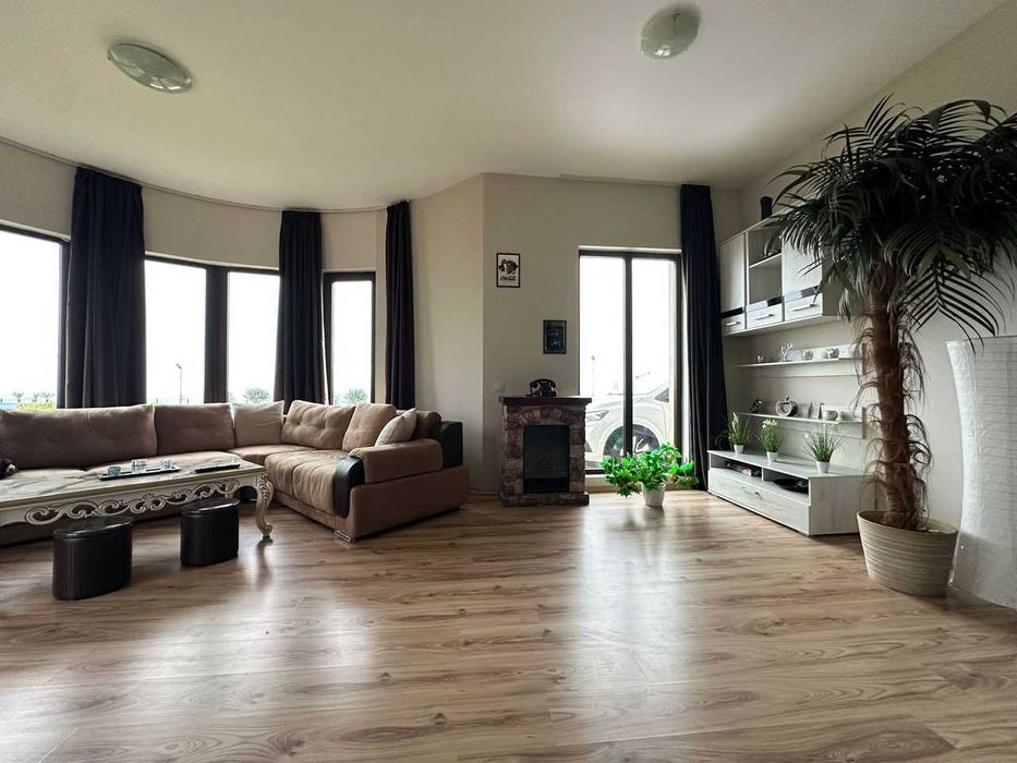 Таунхаус в Маджестик Си Виллидж, Поморие, ID 10975