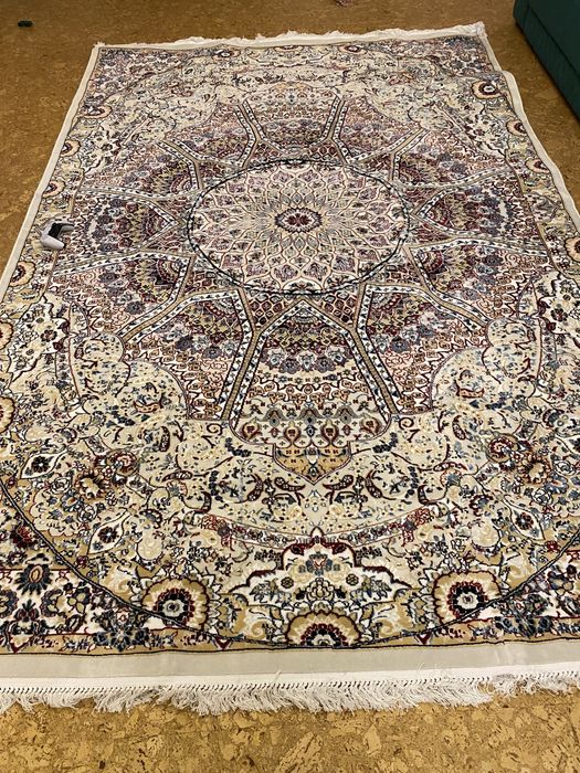 Новый ковер