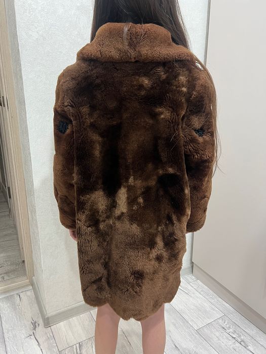 Продам шубу детскую цигейка