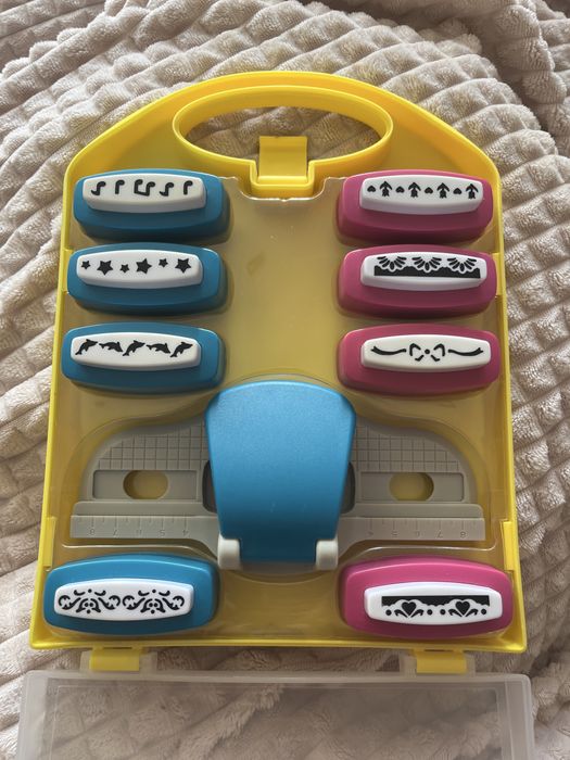 Комплект от 8 пънча+централен механизъм с водеща линия