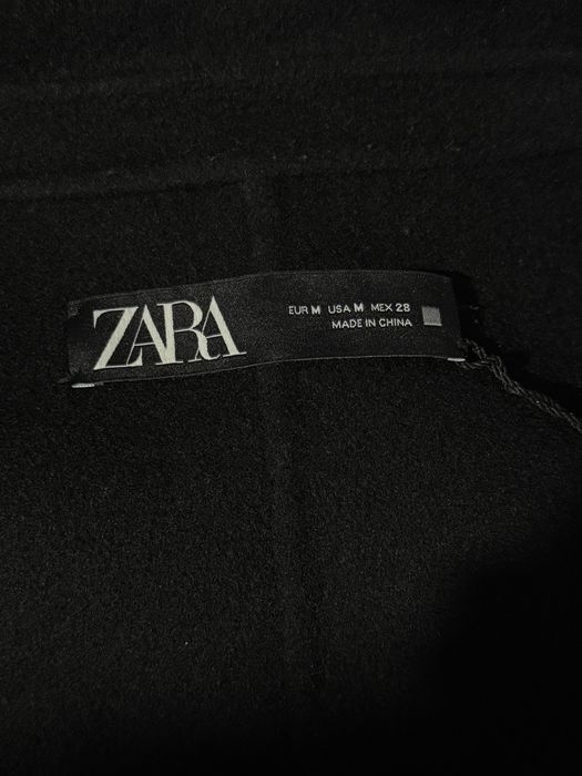 Продам пальто Zara 56% шерсть