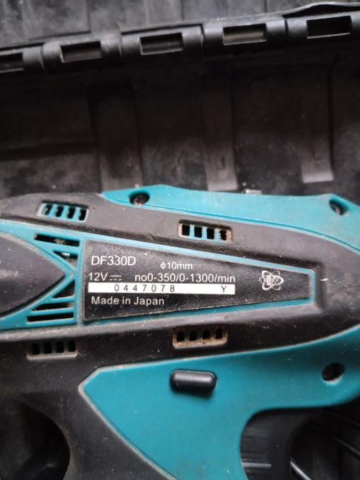 Продам шуруповёрт Макита