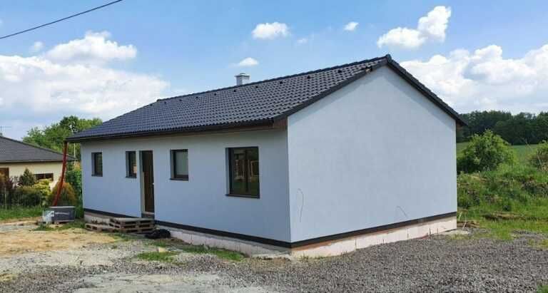 Casa Modulara, Garaje Auto si Containere din structura metalica si panou sandwich termoizolant