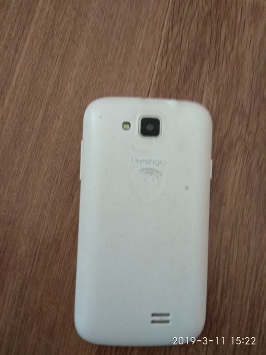 Телефон б/у Prestigio .
