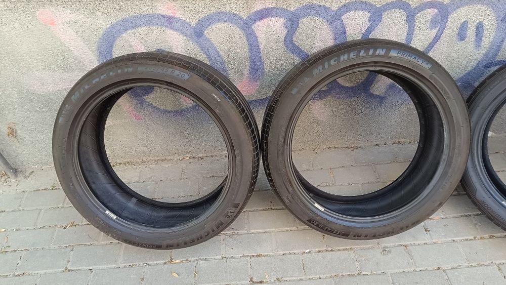 235/45/20 летни гуми Michelin / Hankook dot 23