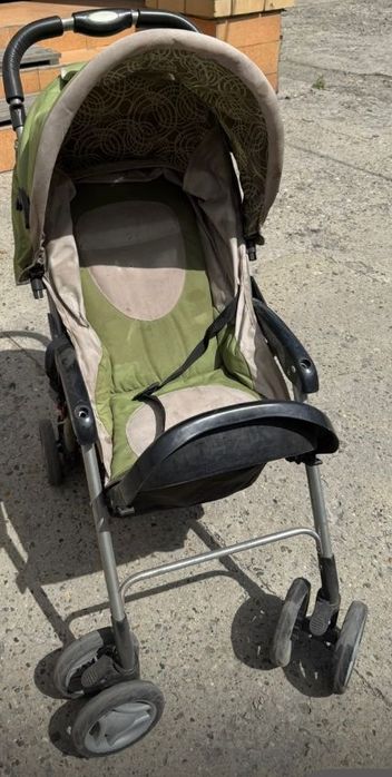 Коляска прогулочная