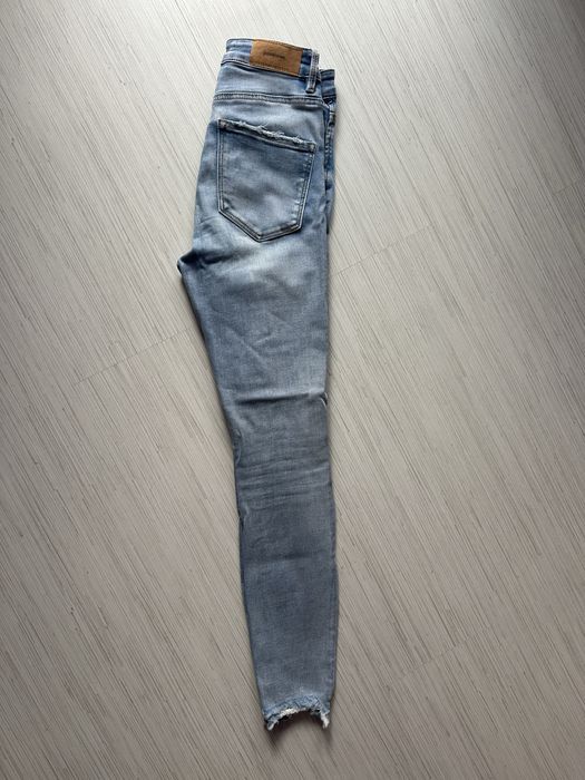 Дънки Zara и Stradivarius