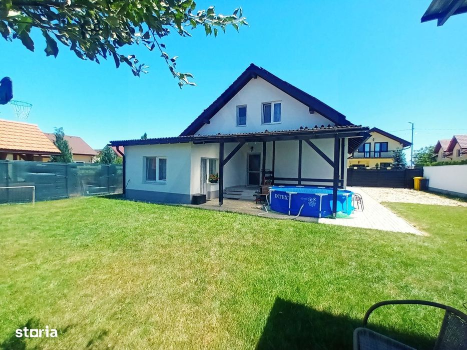 Casa individuala 5 camere 150 mp utili si teren 460 mp in Cristian