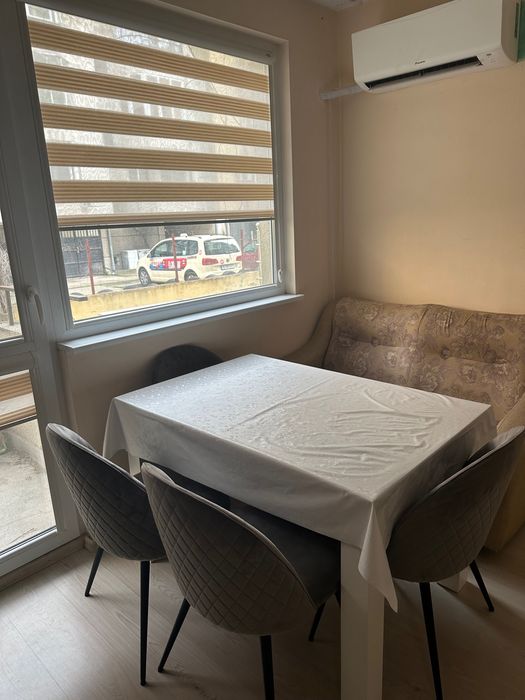 Дава се под наем Двустаен апартамент в Варна, Колхозен пазар - 45 кв.м за 357 € - Снимка #1