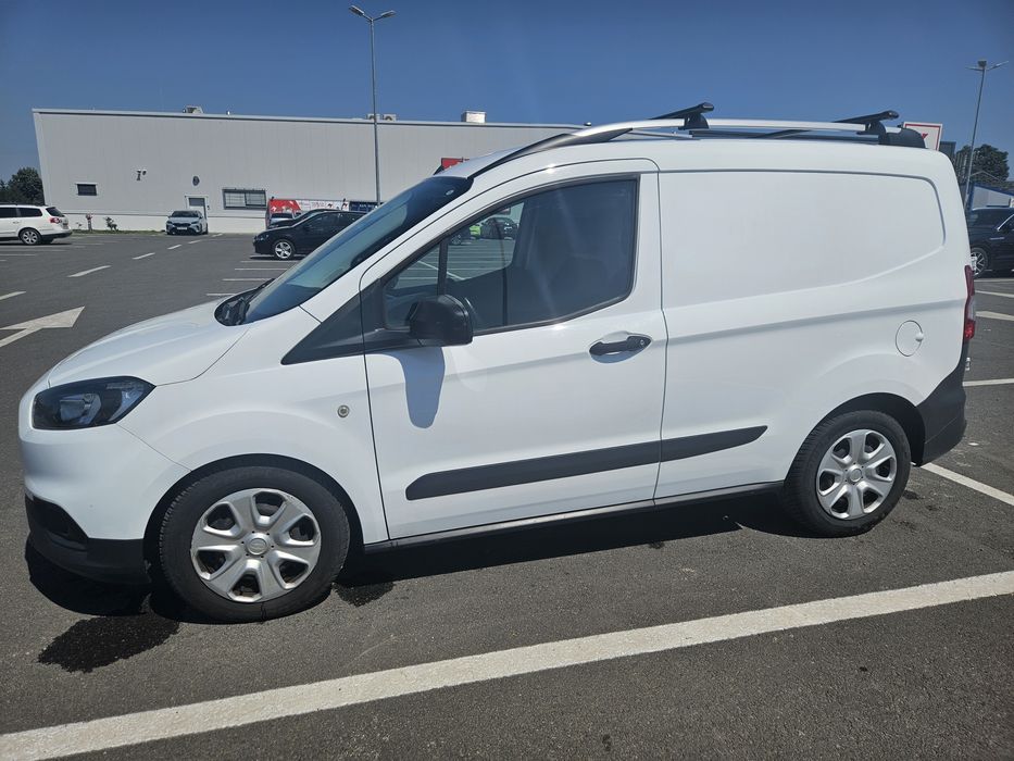 Ford Transit Courier
