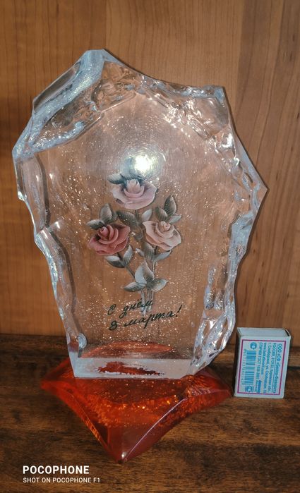 Для декора фигурка оргстекло