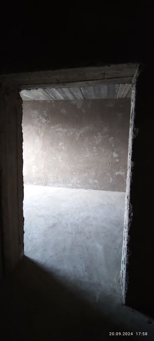 Karobka dom. Kv=4.3 ml/sum Qarshi shahrini markazidan 73 m² + balkon