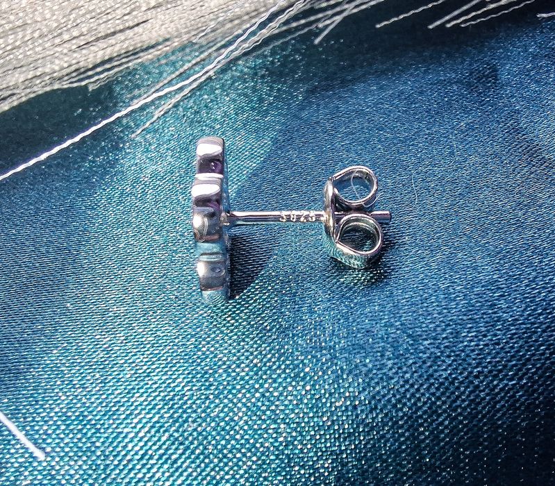 Cercei cu moissanite