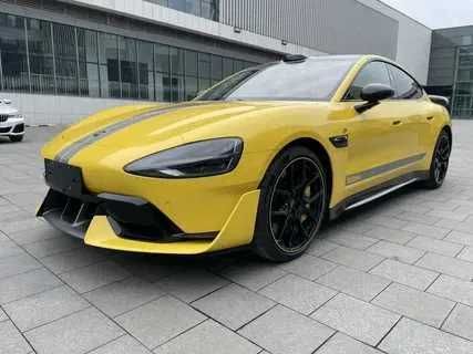 Xiomi SU7 830km pro pod zakaz