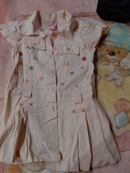 Роклички за принцеси-различни размери