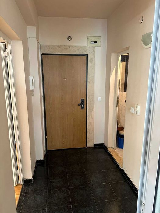 Дава се под наем Двустаен апартамент в Пловдив, Кършияка - 80 кв.м за 450 € - Снимка #6