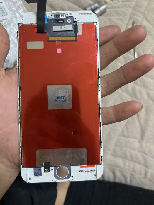 Новый дисплеи на Iphone 6s plus