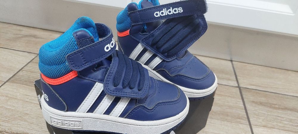 Incaltaminte mărimea 21, 22, 23, 24