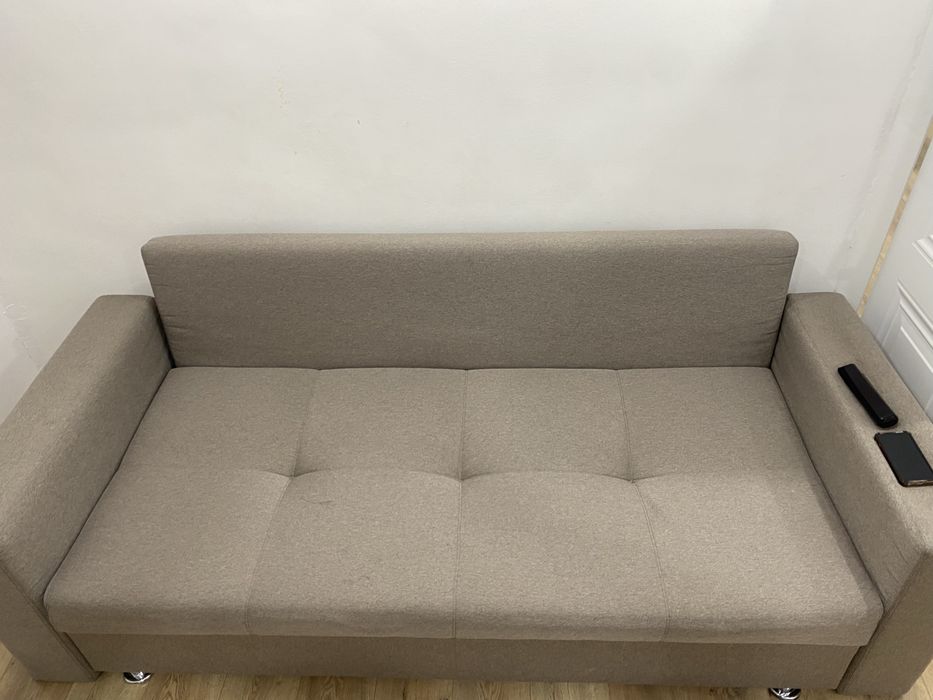 Продается диван срочно