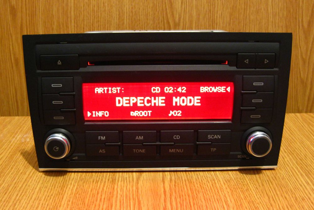 Radio CD MP3 player Concert II Plus Seat Exeo Audi A4 casetofon