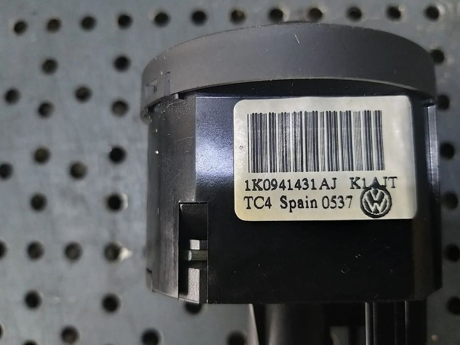 Bloc lumini vw passat b6 3c 1k0941431aj