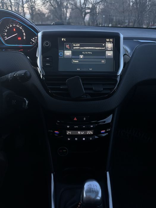 Peugeot 2008 1.6 HDI 2015