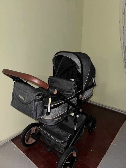 Продам  Коляску, зима лето!