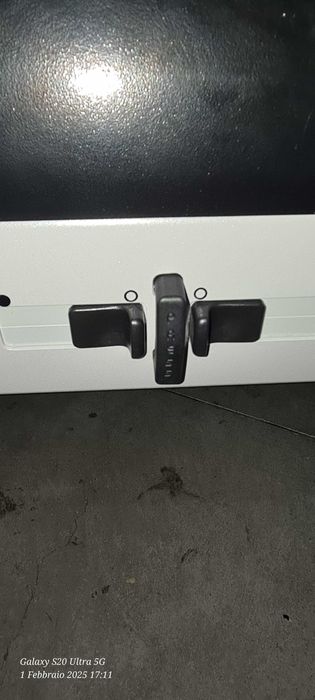 Carucior electric pt disabili cu propulsie electrica comandat de insot