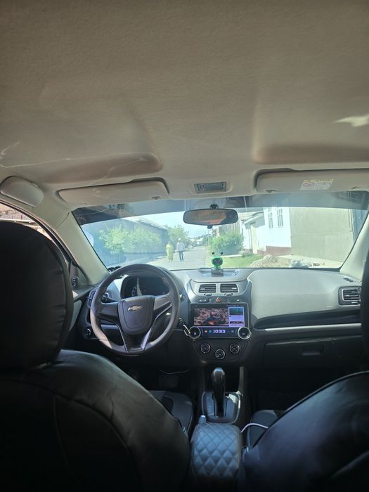 Chevrolet Cobalt 2018 — 3