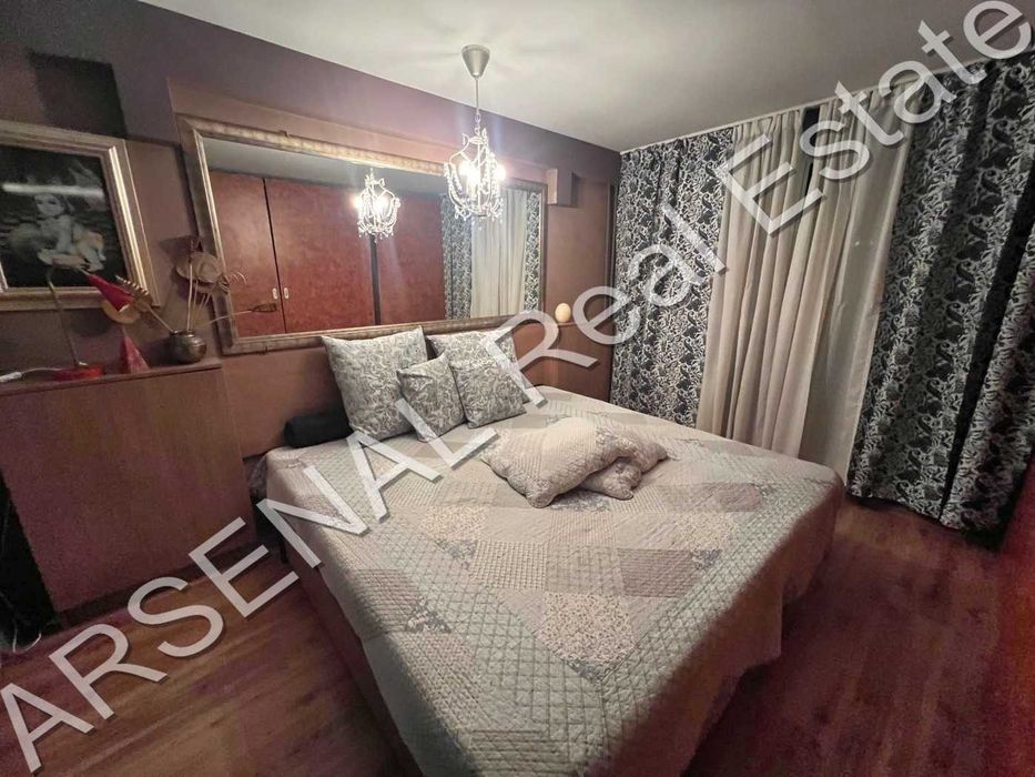 Дава се под наем Двустаен апартамент в София, Център - 75 кв.м за 690 € - Снимка #4