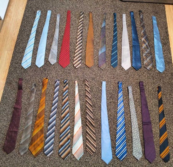 Cravate in foarte bune conditii majoritatea ca noi - Firme renumite