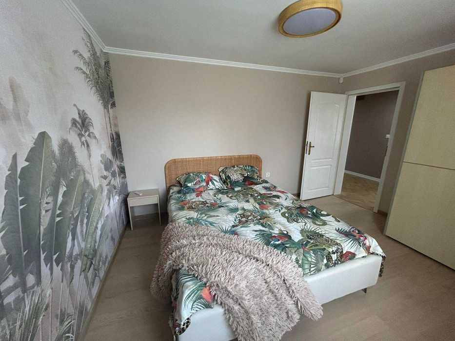 Голяма къща с басейн на 10 мин от плажовете на Бяла