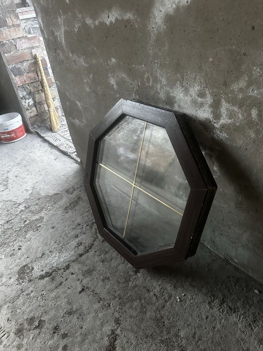 Слуховое пластиковое окно