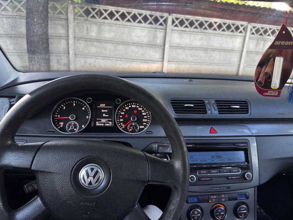 VW Passat B6 Variant 2.0 TDI 105 CP BlueMotion Euro 5 • 2009 • 397.000 km