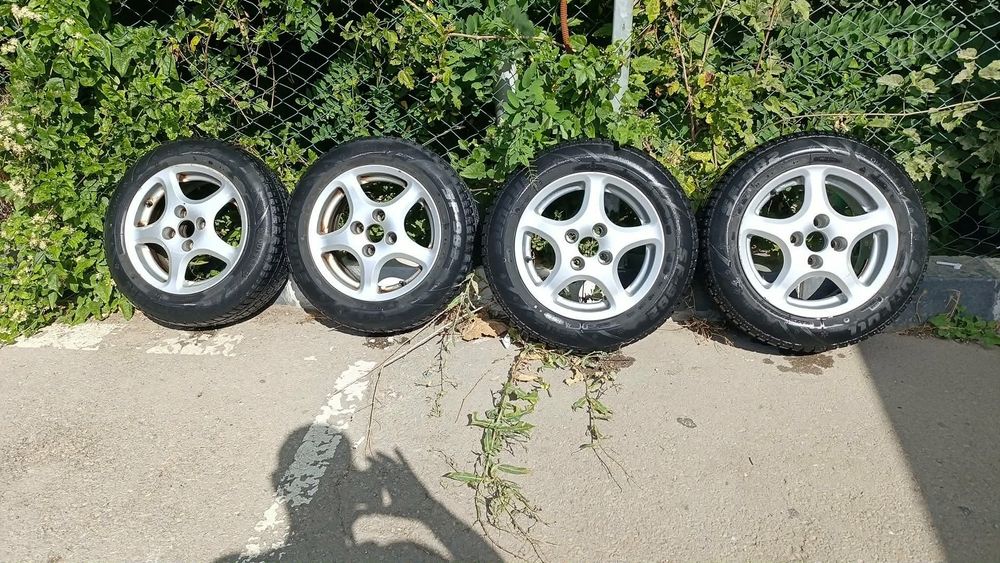 Алуминиеви джанти със зимни гуми 14ки