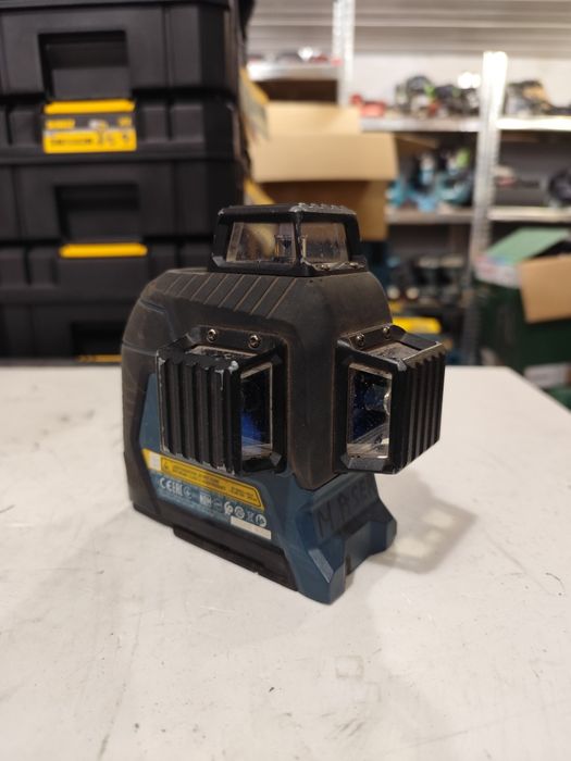 360° лазерен нивелир Бош Bosch GLL 3-80100% оригинал